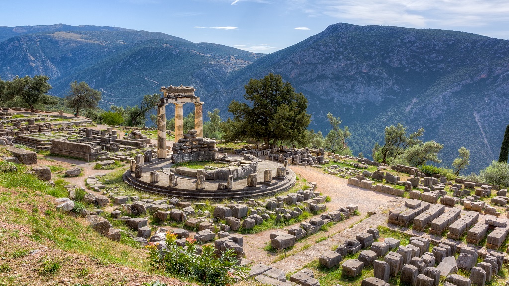 Sanctuary of Athena Pronaia, Delphi, Greece Sanctuary of Athena Pronaia, Delphi, Greece