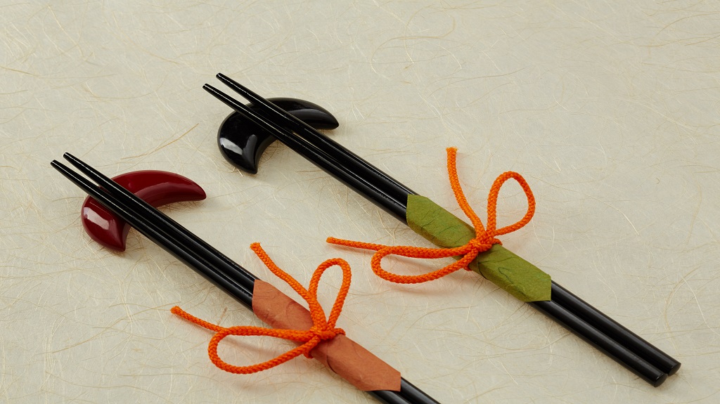 Decorate your chopsticks “omotenashi”