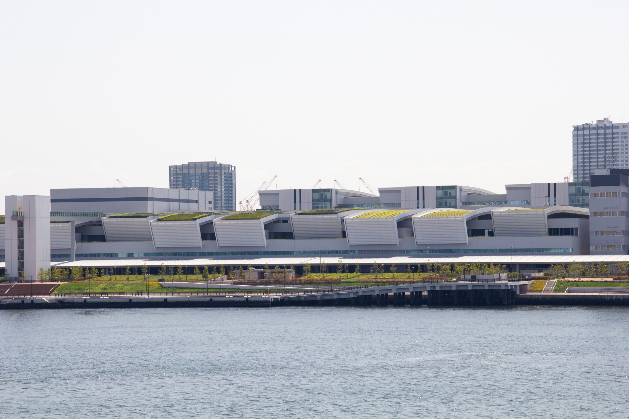 Scenery of Toyosu from Harumi Passenger Ship Terminal. Scenery of Toyosu from Harumi Passenger Ship Terminal.