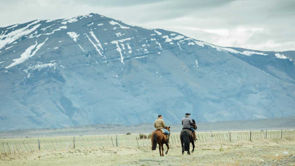 patagonia-horse-riding-patagonia